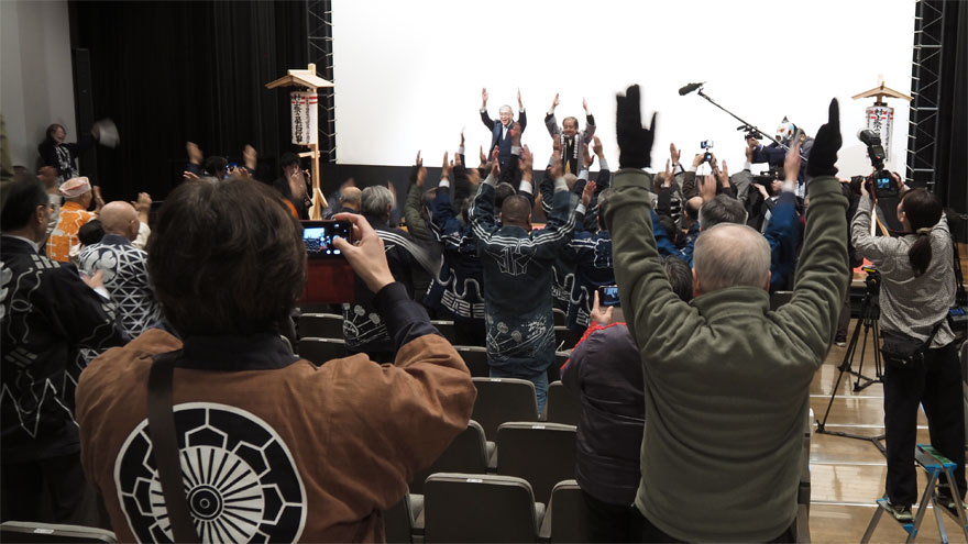 %e4%b8%87%e6%ad%b3%e4%b8%89%e5%94%b1